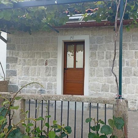 Rustic Stone House Villa Bar Exterior photo